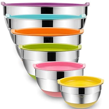 Umite Chef Lot de 6 bols à mélanger, couvercles hermétiques, acier inoxydable, fond coloré antidérapant, 6,6 l, 3,3 l, 2,4 l, 1,9 l, 1,4 l et 1 l, idéal pour mélanger et servir, marques de mesure