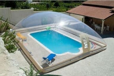 Tente de piscine gonflable avec dôme solaire (9 x 6 x 5 m)